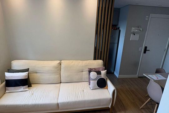Sala de apartamento à venda com 2 quartos, 42m² em Jardim Monte Alegre, Taboão da Serra