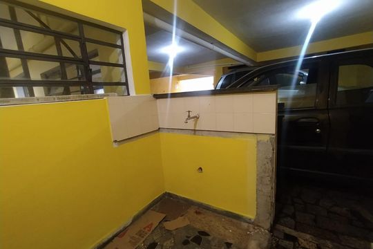 Garagem de casa à venda com 3 quartos, 350m² em Vila Isolina Mazzei, São Paulo