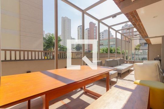 Área comum de kitnet/studio à venda com 1 quarto, 25m² em Pinheiros, São Paulo