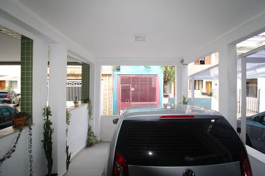 Garagem de casa para alugar com 3 quartos, 150m² em Santana, São Paulo