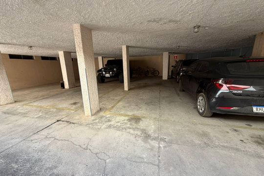 Garagem de apartamento à venda com 4 quartos, 140m² em Funcionários, Belo Horizonte