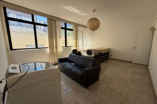 sala  de apartamento à venda com 4 quartos, 140m² em Funcionários, Belo Horizonte