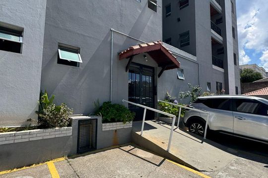 Área externa de apartamento à venda com 2 quartos, 55m² em Jardim Monte Alegre, Taboão da Serra