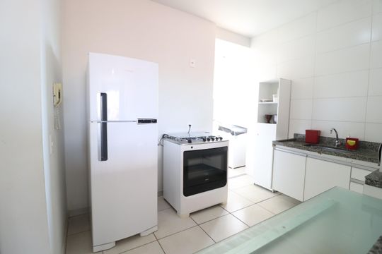Cozinha de apartamento para alugar com 3 quartos, 75m² em Alto Umuarama, Uberlândia