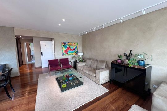 Sala de apartamento à venda com 2 quartos, 122m² em Itaim Bibi, São Paulo