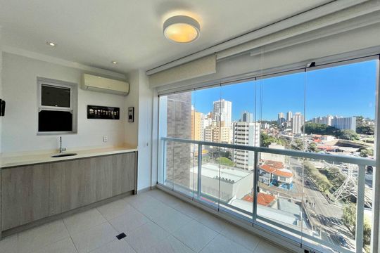 Sacada da Suíte de apartamento à venda com 1 quarto, 57m² em Cambuí, Campinas