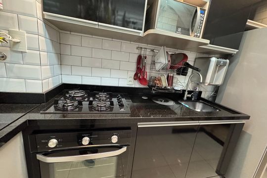 Apartamento à venda com 2 quartos, 50m² em Jardim Roberto, Osasco