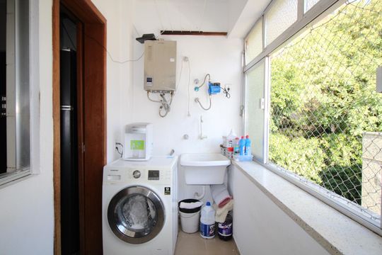Área de Serviço de apartamento à venda com 4 quartos, 184m² em Petrópolis, Porto Alegre