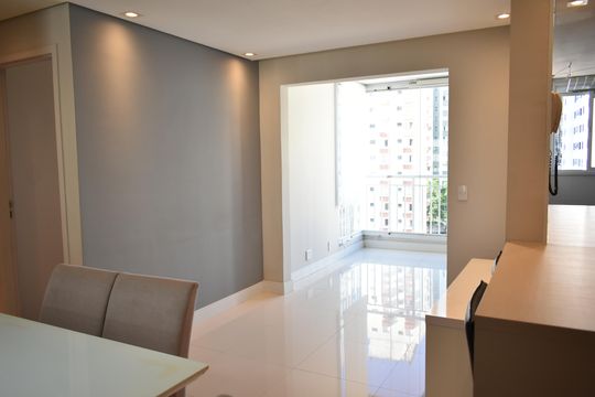 Apartamento à venda com 2 quartos, 64m² em Chácara Inglesa, São Paulo