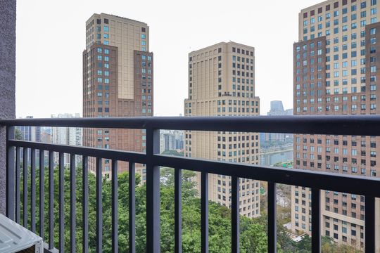 Varanda do Studio de kitnet/studio para alugar com 1 quarto, 28m² em Cidade Jardim, São Paulo