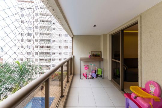 Varanda de apartamento à venda com 3 quartos, 115m² em Tijuca, Rio de Janeiro