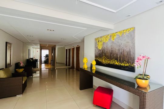 Apartamento à venda com 2 quartos, 77m² em Vila Itapura, Campinas