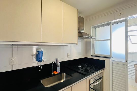 Apartamento à venda com 2 quartos, 77m² em Vila Itapura, Campinas