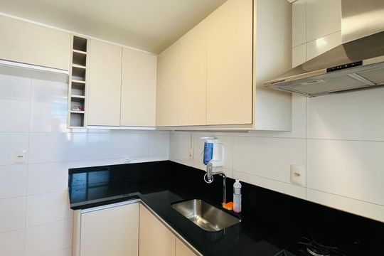 Apartamento à venda com 2 quartos, 77m² em Vila Itapura, Campinas