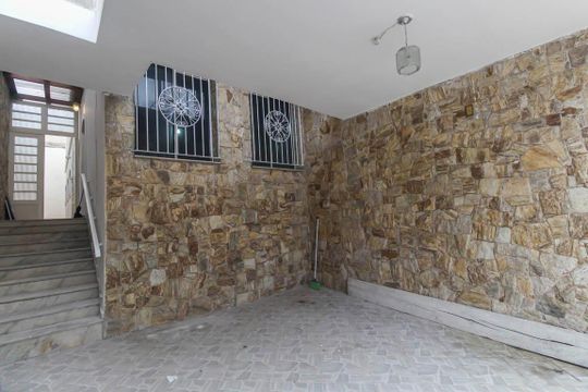 Garagem de casa à venda com 3 quartos, 125m² em Jardim Vila Formosa, São Paulo