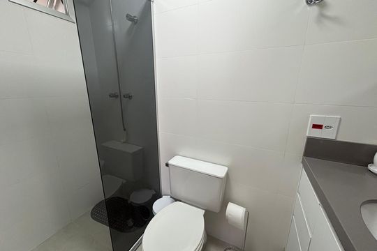 Banheiro de apartamento à venda com 3 quartos, 63m² em Vila Matilde, São Paulo