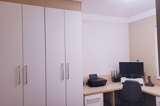 Quarto de apartamento à venda com 4 quartos, 94m² em Alphaville Industrial, Barueri