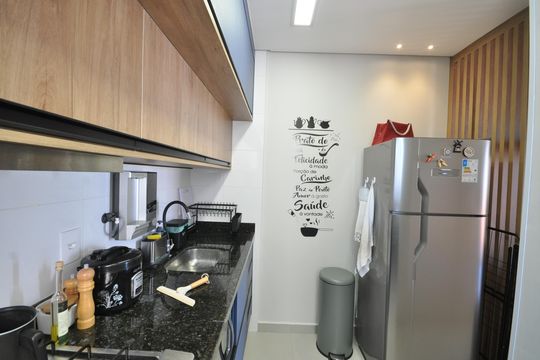 Cozinha de apartamento à venda com 2 quartos, 35m² em Vila Constança, São Paulo