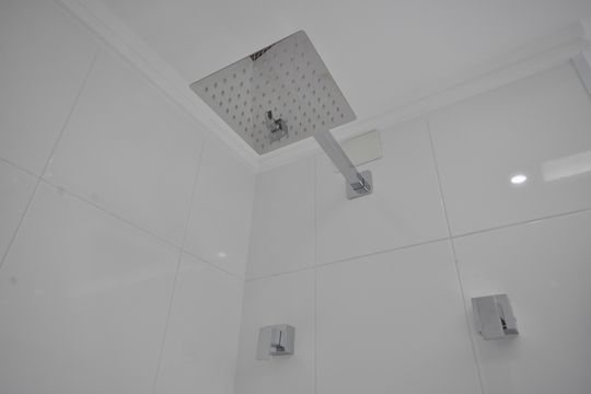 Banheiro Social de apartamento para alugar com 3 quartos, 80m² em Vila Nivi, São Paulo