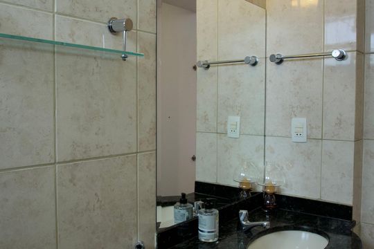 Suíte - Banheiro de apartamento à venda com 3 quartos, 88m² em Gutierrez, Belo Horizonte