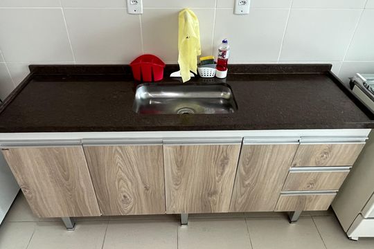 Cozinha de apartamento para alugar com 1 quarto, 92m² em Boqueirão, Santos