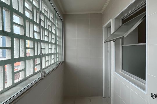 Área de Serviço de apartamento para alugar com 1 quarto, 92m² em Boqueirão, Santos