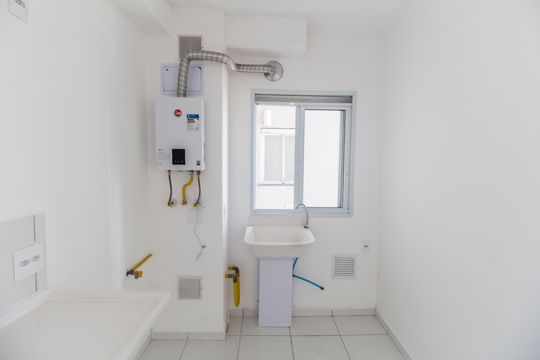 Área de Serviço de apartamento para alugar com 2 quartos, 40m² em Vila Sul Americana, Carapicuíba