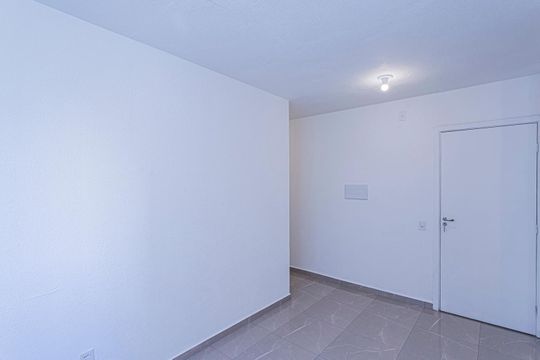 Sala de apartamento à venda com 2 quartos, 42m² em Jardim das Gracas, São Paulo