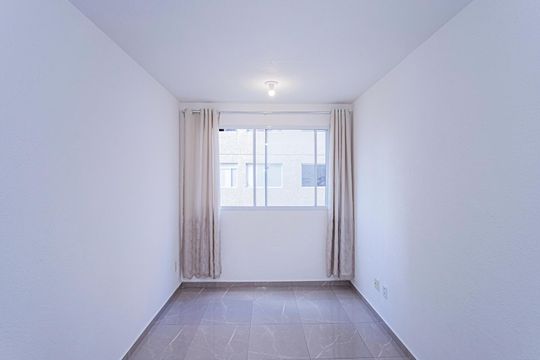 Apartamento à venda com 2 quartos, 42m² em Jardim das Gracas, São Paulo