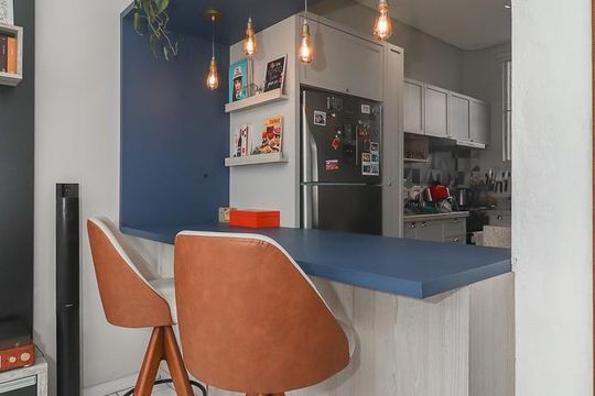 Cozinha de apartamento à venda com 2 quartos, 67m² em Floresta, Porto Alegre