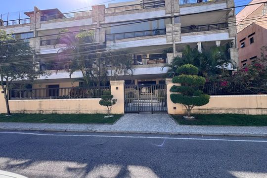 Fachada de apartamento para alugar com 3 quartos, 240m² em Recreio dos Bandeirantes, Rio de Janeiro