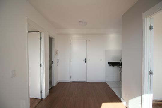 Sala de apartamento à venda com 2 quartos, 37m² em Morumbi, São Paulo