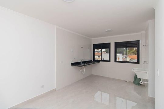 Apartamento à venda com 2 quartos, 42m² em Vila Rosa, São Paulo