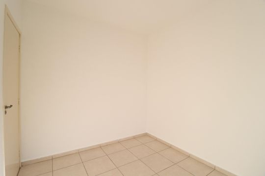 Quarto 1 de apartamento para alugar com 2 quartos, 44m² em Gávea, Uberlândia