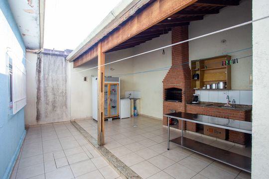 Quintal de casa à venda com 2 quartos, 500m² em Centro, Diadema