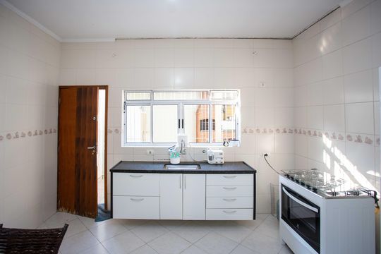 Cozinha de casa à venda com 2 quartos, 500m² em Centro, Diadema