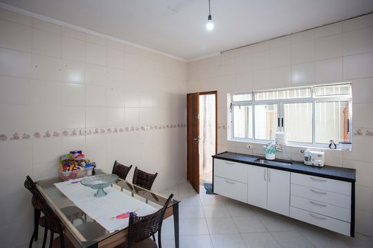 Cozinha de casa à venda com 2 quartos, 500m² em Centro, Diadema