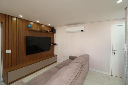 Sala de apartamento à venda com 2 quartos, 64m² em Vila Ema, São Paulo
