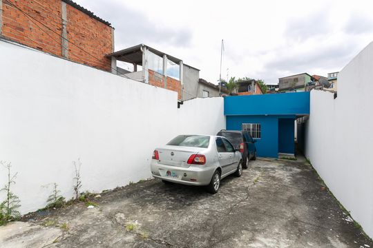 Garagem de casa para alugar com 2 quartos, 120m² em Vila Santa Ines, São Paulo
