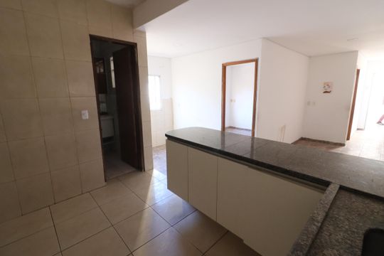 Cozinha 2 de casa à venda com 5 quartos, 150m² em Novo Osasco, Osasco