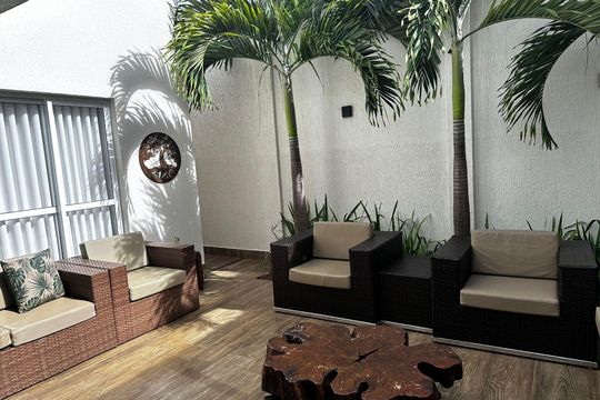 Área externa de casa de condomínio para alugar com 4 quartos, 260m² em Granja Marileusa, Uberlândia