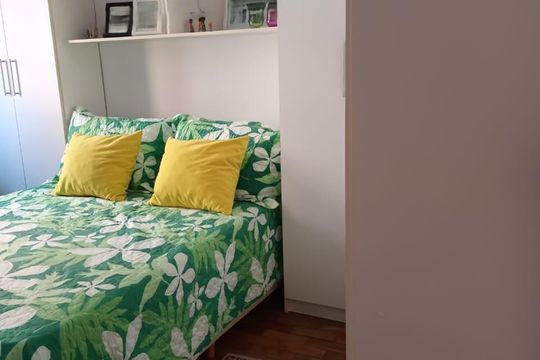 Quarto de apartamento à venda com 2 quartos, 60m² em Santa Rosa, Niterói