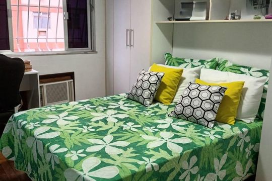 Quarto de apartamento à venda com 2 quartos, 60m² em Santa Rosa, Niterói