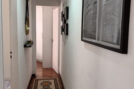 Corredor de apartamento à venda com 2 quartos, 60m² em Santa Rosa, Niterói