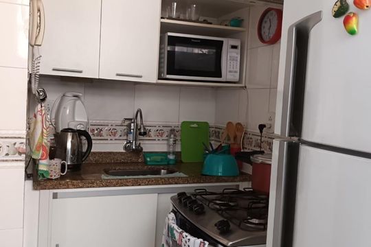 Banheiro de apartamento à venda com 2 quartos, 60m² em Santa Rosa, Niterói