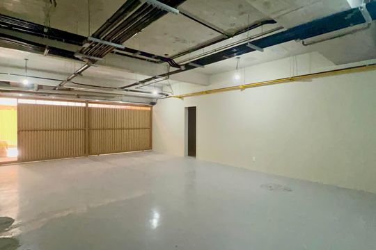 Garagem de casa de condomínio à venda com 4 quartos, 584m² em Alto de Pinheiros, São Paulo