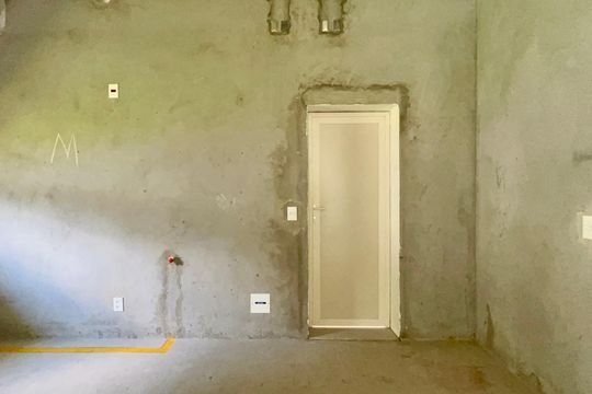 Cozinha de casa de condomínio à venda com 4 quartos, 584m² em Alto de Pinheiros, São Paulo
