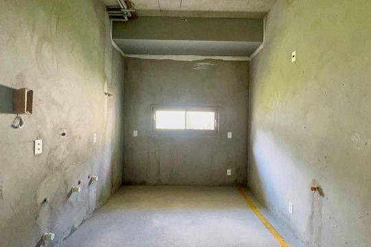 Cozinha de casa de condomínio à venda com 4 quartos, 584m² em Alto de Pinheiros, São Paulo