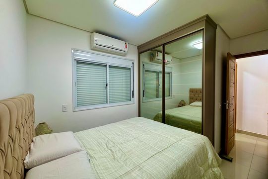 Quarto 2 de apartamento à venda com 2 quartos, 108m² em Vila Endres, Guarulhos