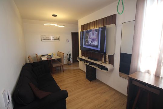 Sala de apartamento à venda com 2 quartos, 45m² em Milionários, Belo Horizonte